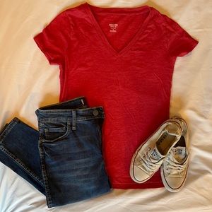 Red v-neck tee